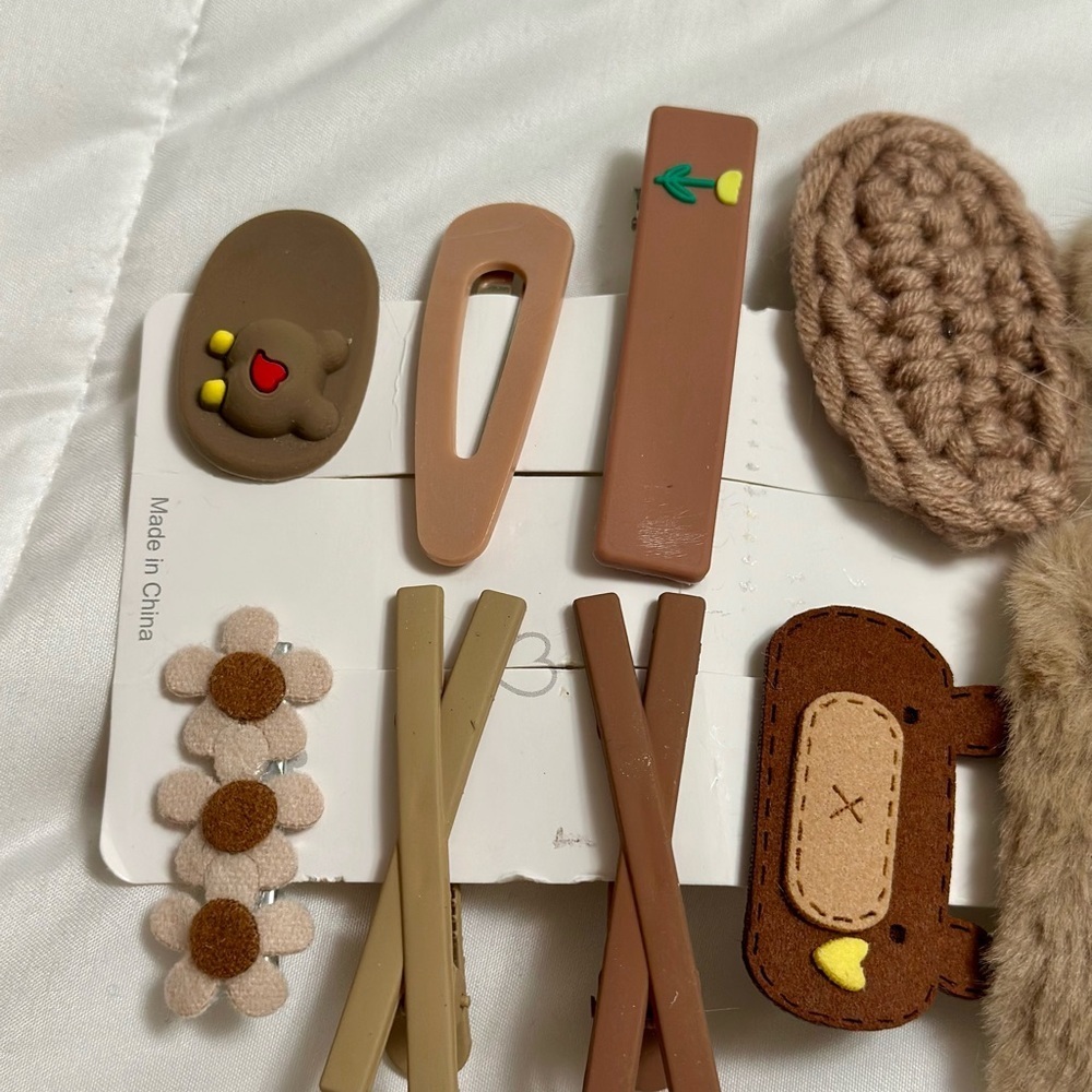Kids Hair Accessories Set - Pastel and Neutral Tones Bear and garden theme - Picture 8 of 8